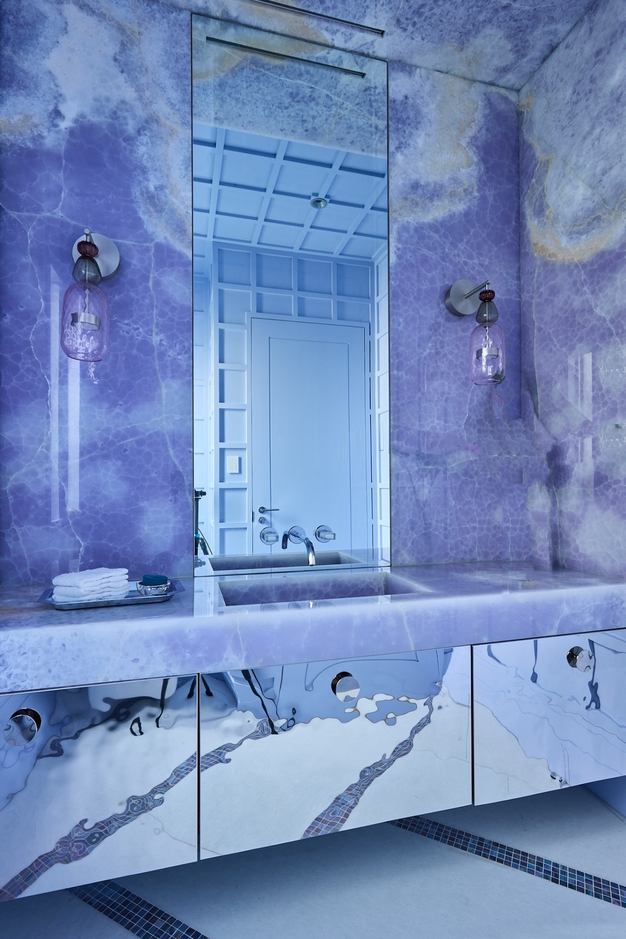 Salle d'eau · Onyx rétroéclairé